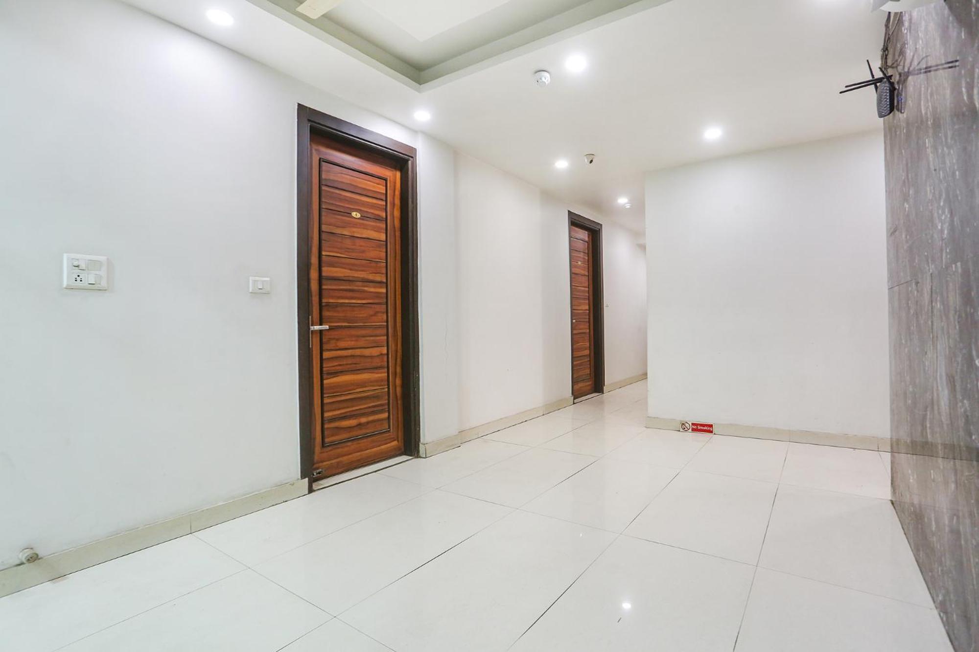 Fabhotel Gold Inn Janakpuri Delhi  Exterior photo